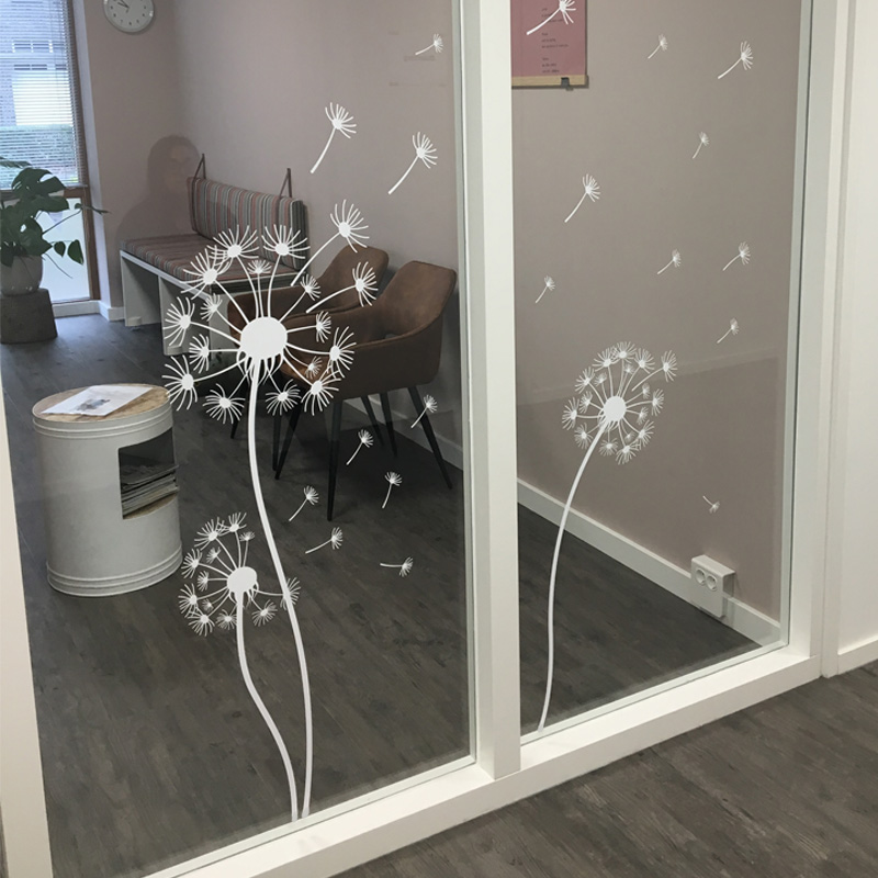 muursticker-raamsticker-paardenbloem-wit muursticker-raamsticker-paardenbloem-wit