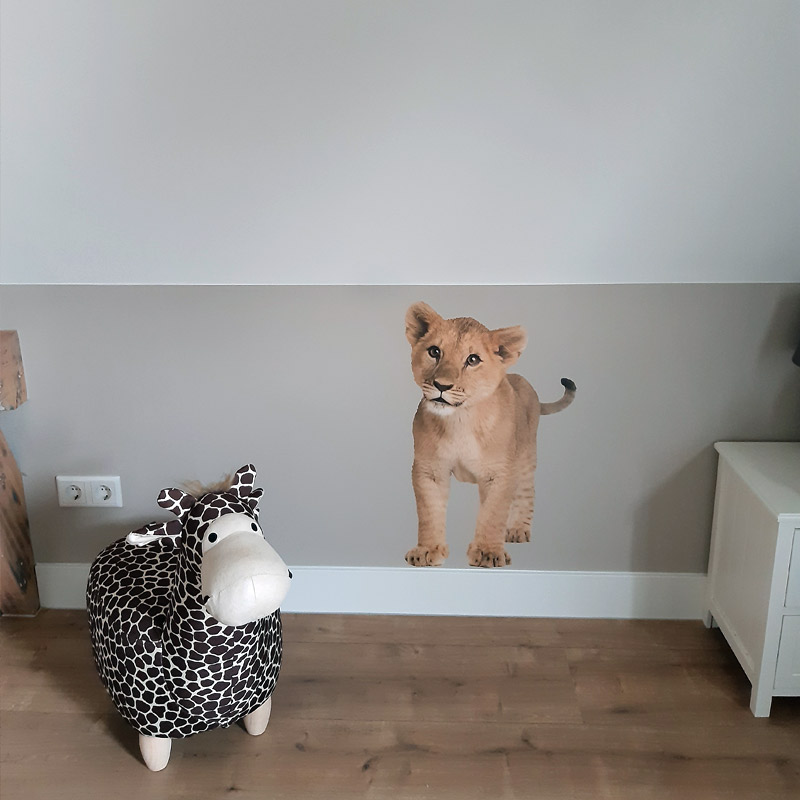 muursticker welp leeuw kinderkamer meisjeskamer stoer muur ideeen inspiratie verven muursticker welp leeuw kinderkamer meisjeskamer stoer muur ideeen inspiratie verven