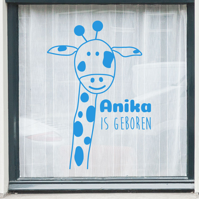 geboortesticker-raamsticker-jongen-blauw-geboorteraamsticker Geboortesticker giraffe met naam